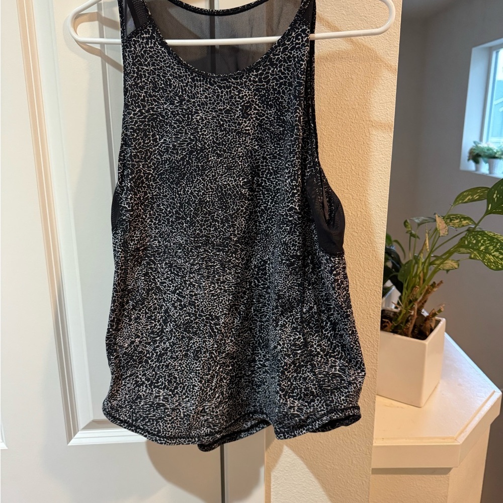 lululemon athletica Black and White Printed Tank Top